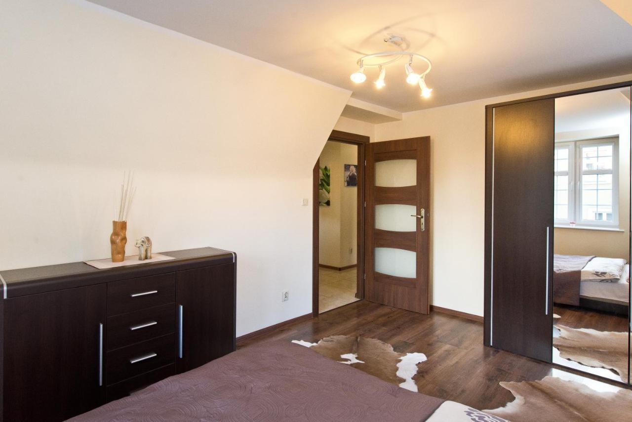 Gdanskie Apartamenty - Apartamenty Na Swietego Ducha Z 2 Sypialniami Luaran gambar